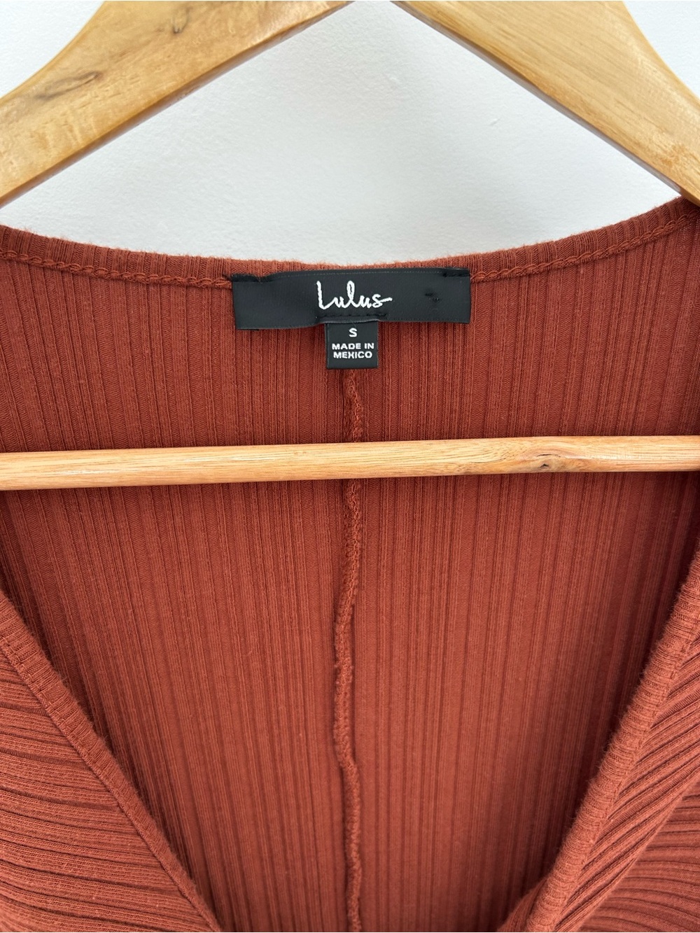 Lulus Rust Ribbed Twist Front Midi Dress - Picture 5 of 7